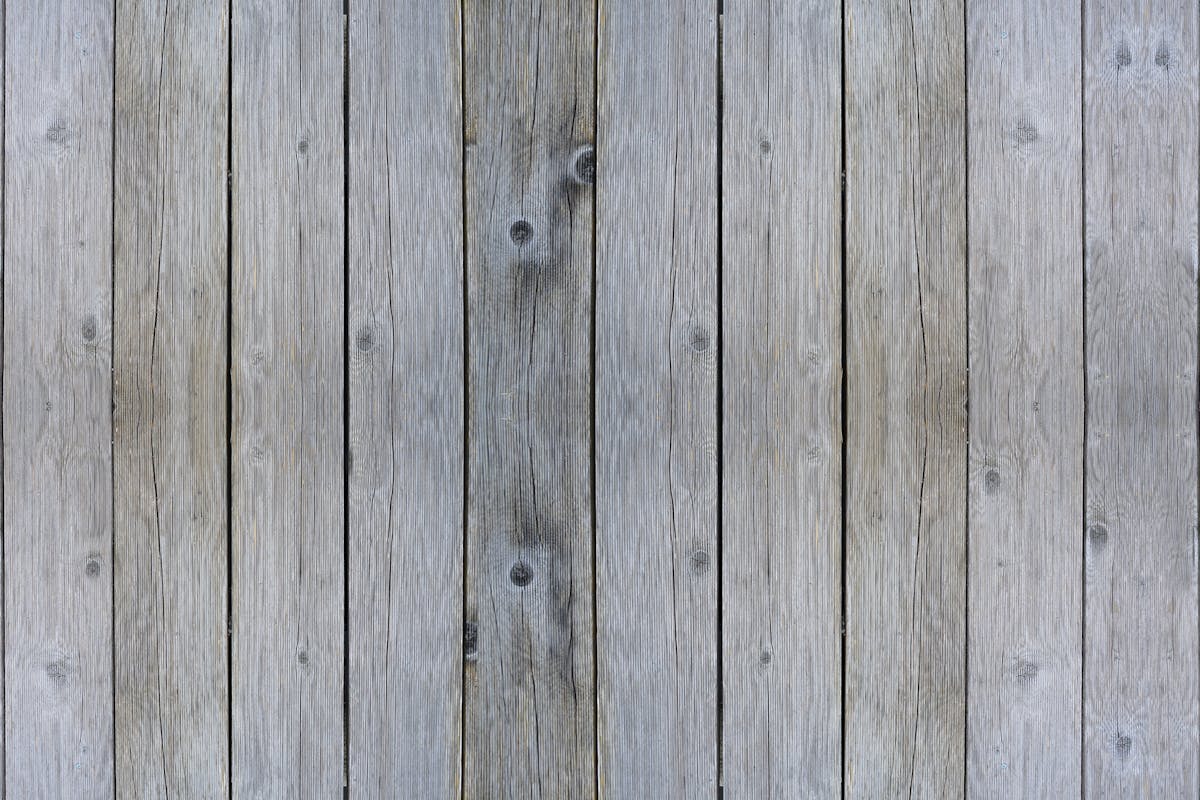 Deska elewacyjna kompozytowa w praktyce – zalety, zastosowanie i estetyka